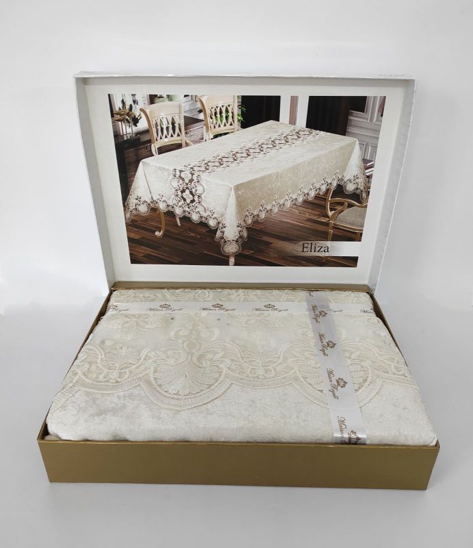 Скатертина Велюр Maison Royale 160x220 ovale Eliza Cream