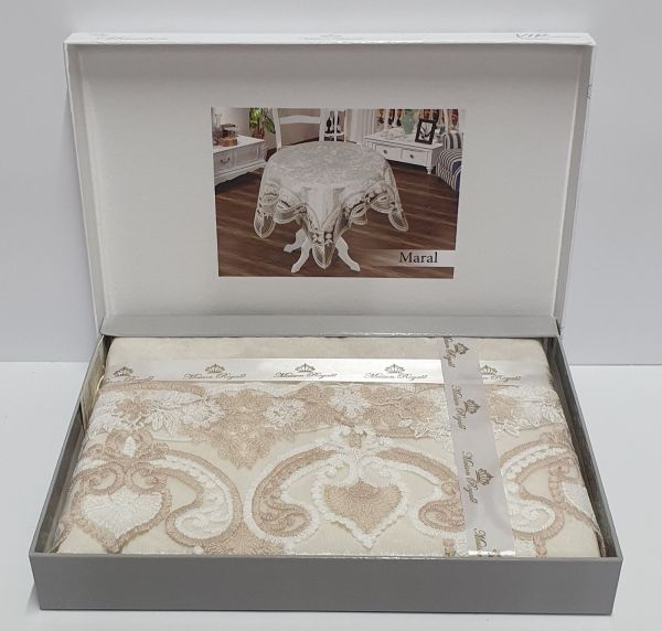Квадрат Велюр Maison Royale 80x80 Maral Cream