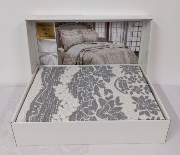 Покривало My Bed Жаккард 240x260 з наволочками Vera Grey