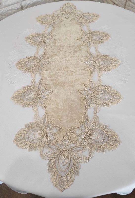 Доріжка велюрова Acme з мереживом 45*140 Cinar Gold