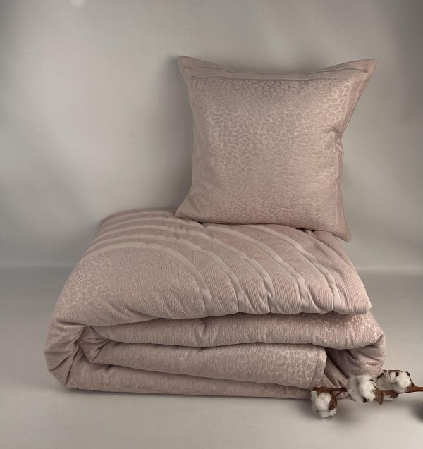 Покривало Maison D'or Corinne Hermes 260x260 Pudra