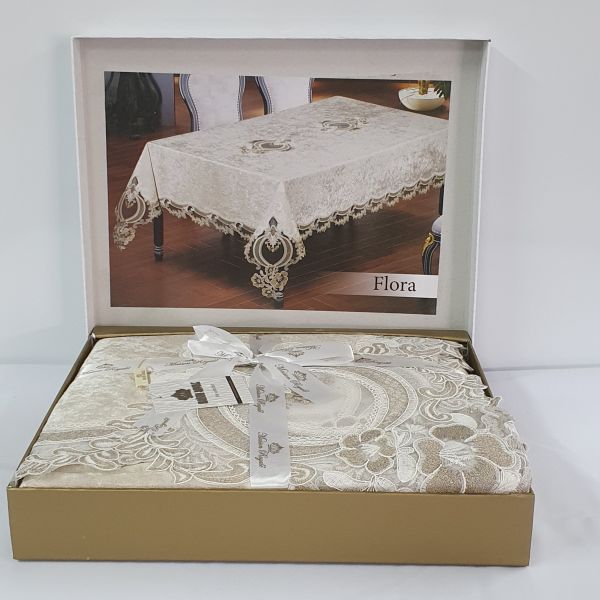 Скатертина Велюр Maison Royale 160x350 Flora Cappucino
