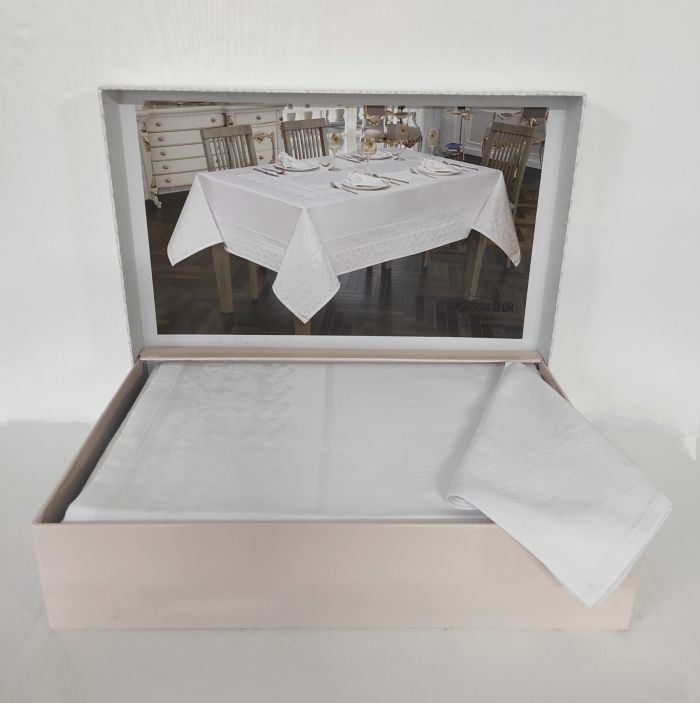 Скатертина Set Maison D'or 160х320+8psc Palmer White