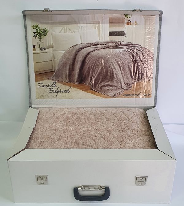 Покривало Maison D'or махрове Daniella 220*240 Rosa