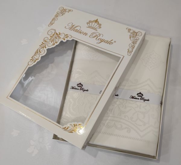 Скатертина тефлон Maison Royale 160*220 Hafsa White