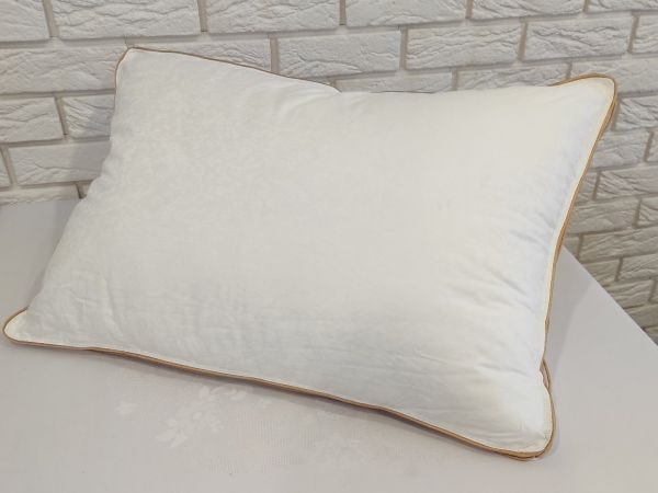 Подушка Wake Up 50x70 Selected