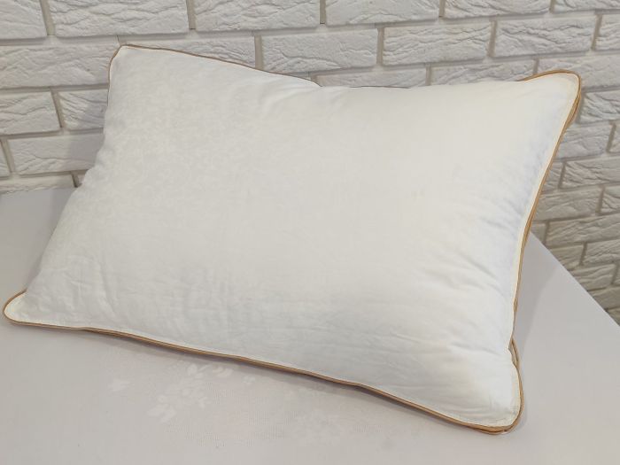 Подушка Wake Up 50x70 Selected