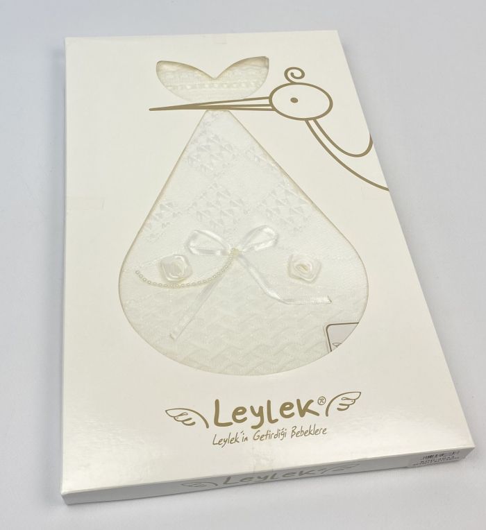 Крижма Leylek Cream код4043 в коробці