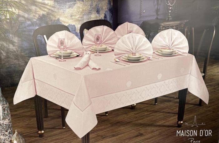 Скатертина Set Maison D'or Magnole Damasque 155х320+12psc Powder
