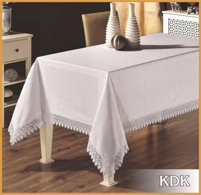 Скатертина мереживо Maison Royale 160x350 KDK Cream