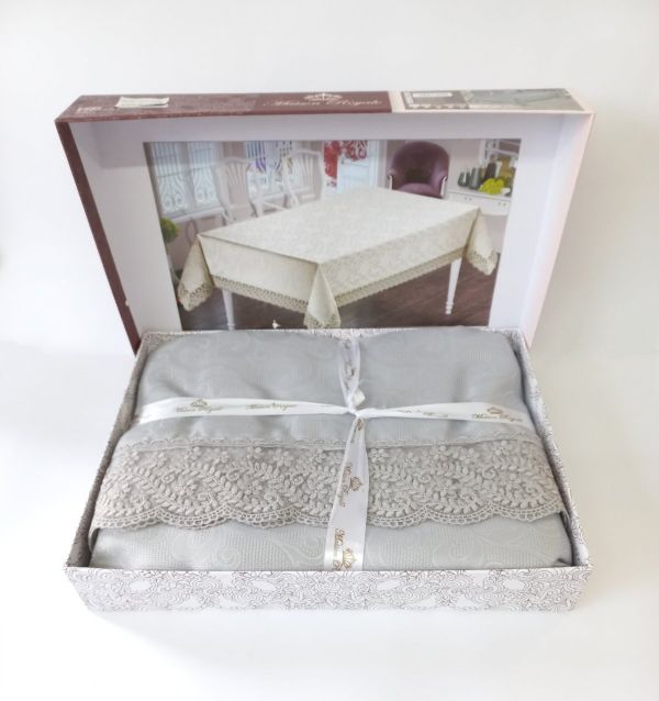 Скатертина Maison Royale 160x400 Sultan Grey