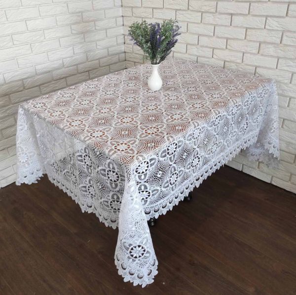 Скатертина з мереживом KEUY 150*225 White