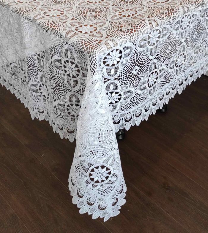 Скатертина з мереживом KEUY 150*225 White
