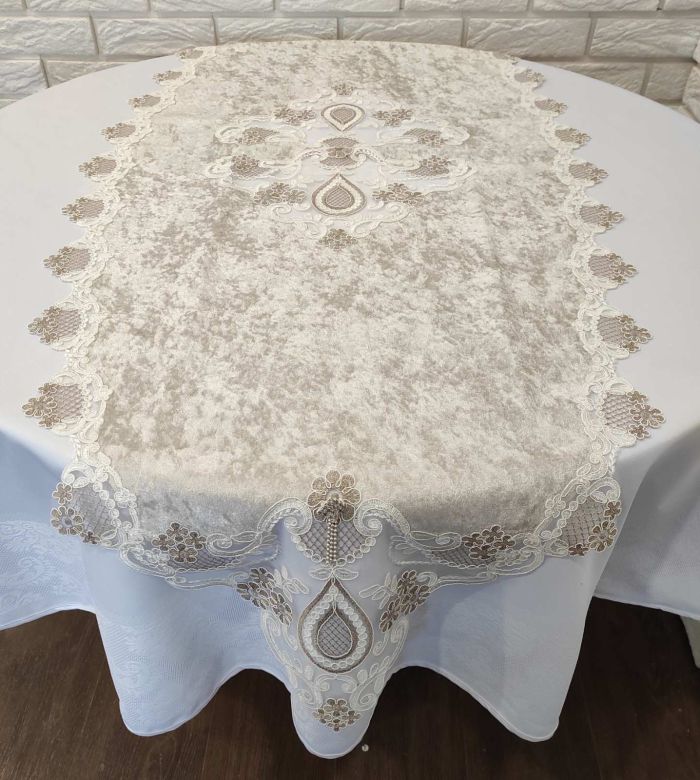 Доріжка велюрова Acme з мереживом 70*160 Damla Cappicino
