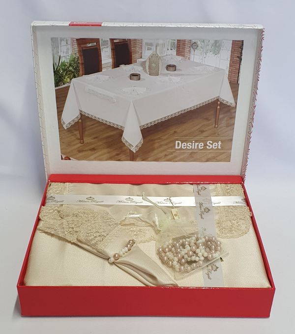 Скатертина Set Maison Royale 160x220+8 psc Desire Cappucino