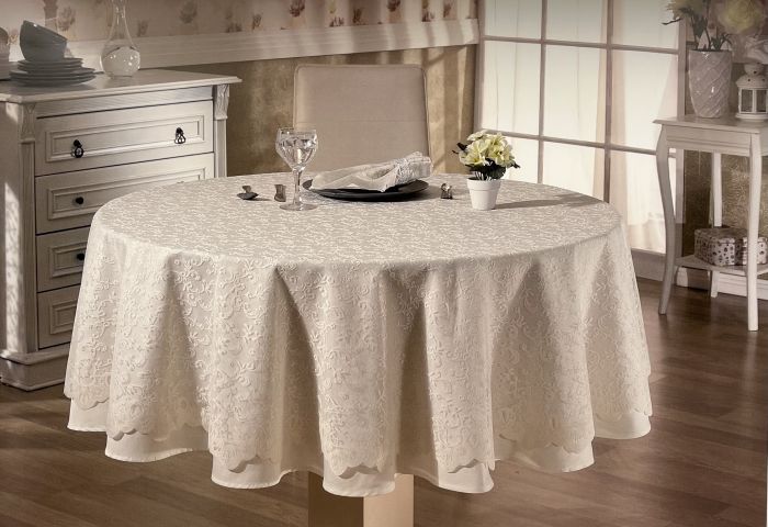 Скатертина Set Maison D'or Q180+Q170+6pcs+6psc Plain and Lace T.Cloth Ecru