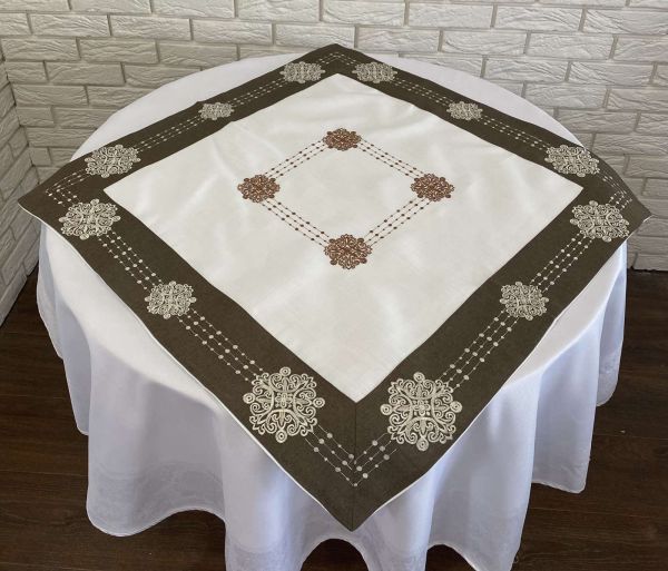 Скатертина квадратна льон Королівський 85*85 код NL-205490 Brown