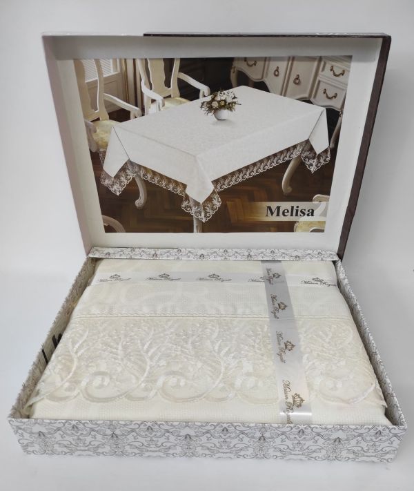 Скатертина Maison Royale 160x260 Melisa Cream