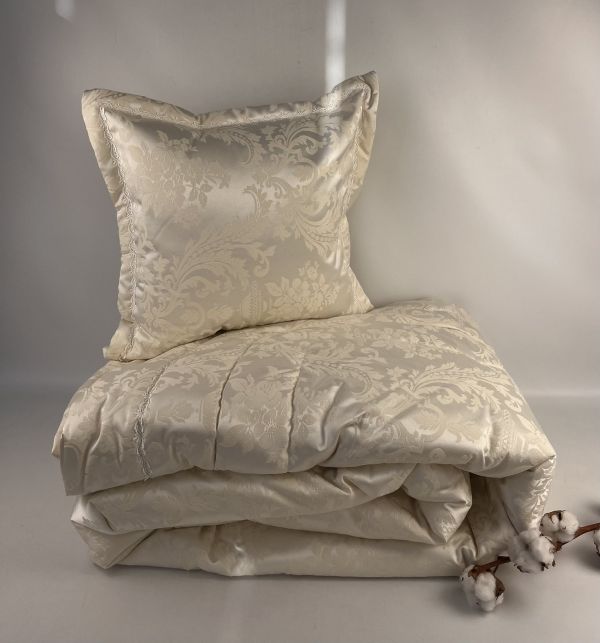 Покривало Maison D'or Audree 250x260 Krem