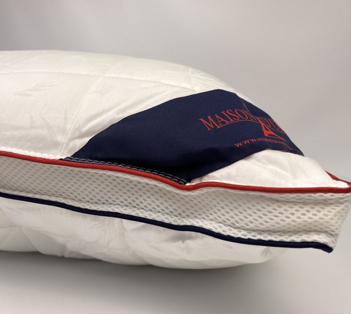 Подушка Maison D'or Izabella Red-Blue 50х70