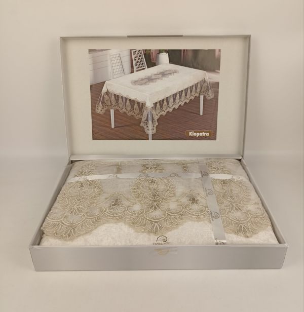 Скатертина Велюр Maison Royale 160x300 Klopatra Cream