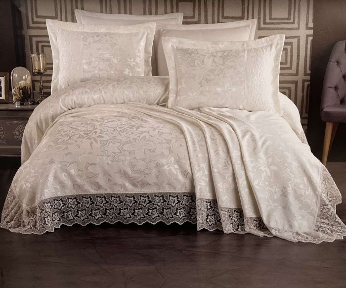 Покривало Moda Box 240х260 з наволочками Leyla Krem