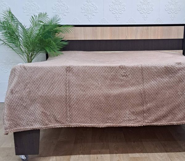 Покривало велюр без упаковки 150х200 Light  Brown (1180)