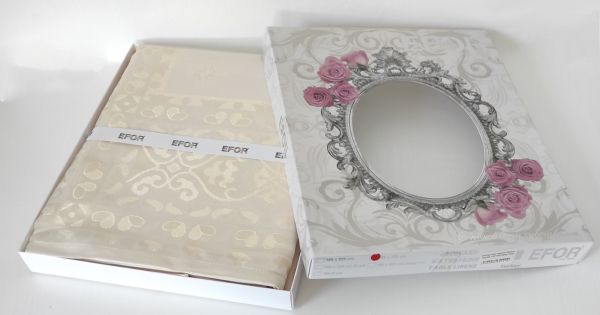 Скатертина тефлон Maison Royale 160*300 Mitsy Cold