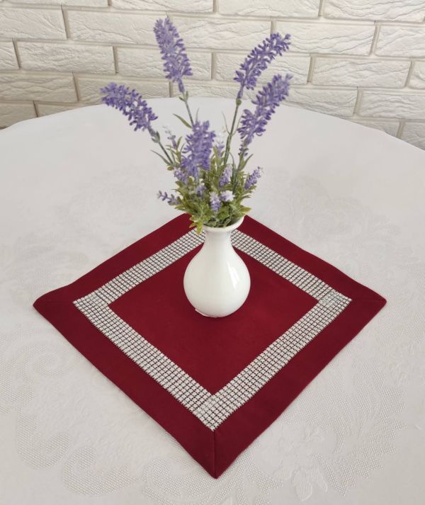Серветка поліестер зі стразами 30*30 код 01А15 Bordo