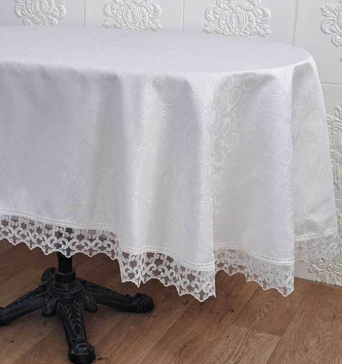Скатертина Masali поліестер з мереживом 160х260 ovale Model 515 Cream