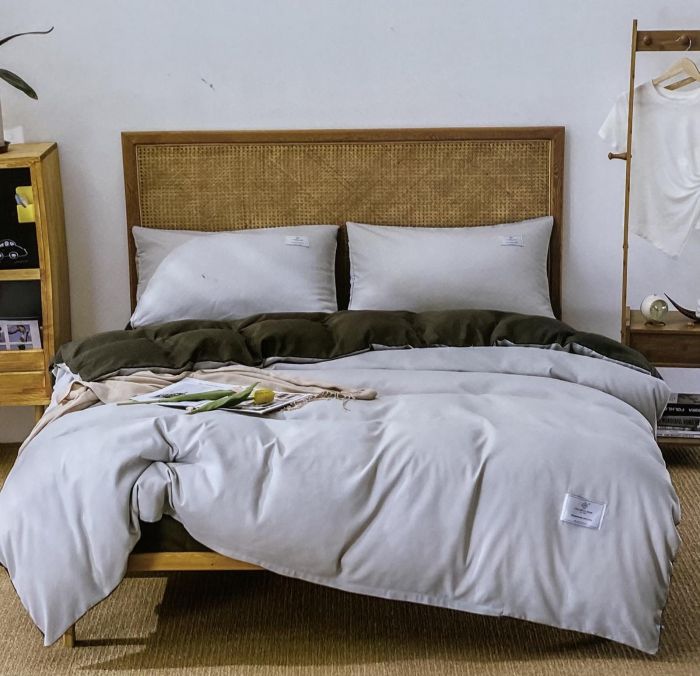 Постільна білизна Colorful Home сатин 180х220 Solid Color Grey