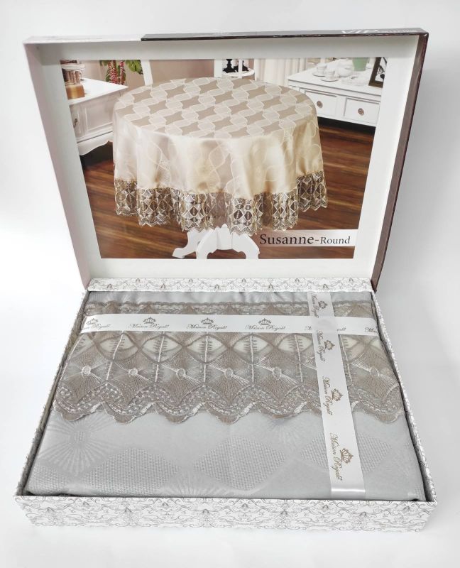 Скатертина з мереживом Maison Royale 160 круг Susanne Grey