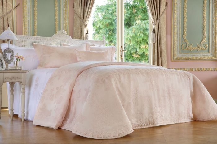 Покривало Pepper Home Rosabell 270*260 Salmon