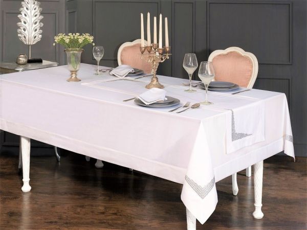 Скатертина Set Maison D'or 150х260+40x140+8psc Diamond T.Cloth White