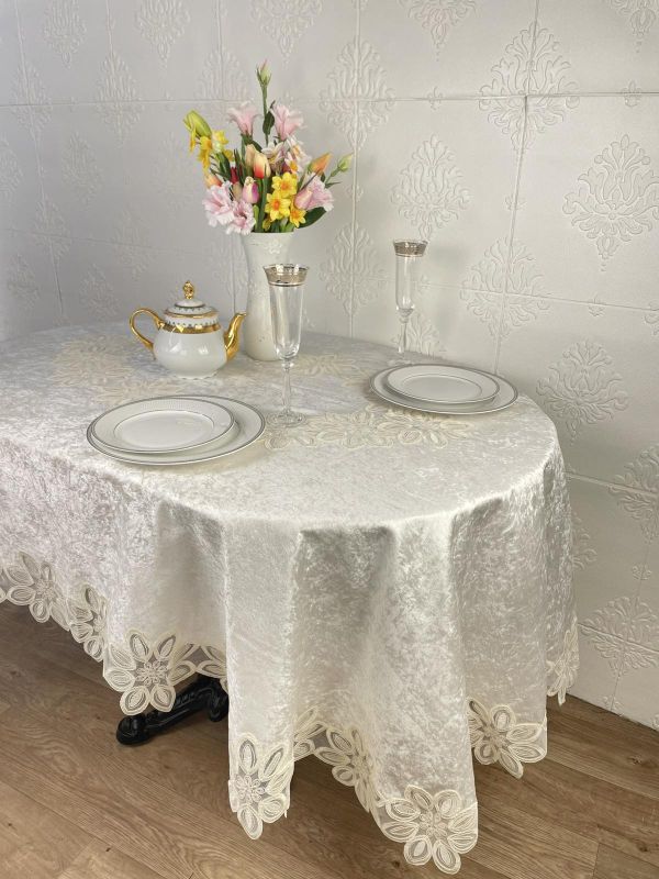 Скатертина Велюр Acme Tekstil 160x220 ovale Lux Daisy Krem PVS