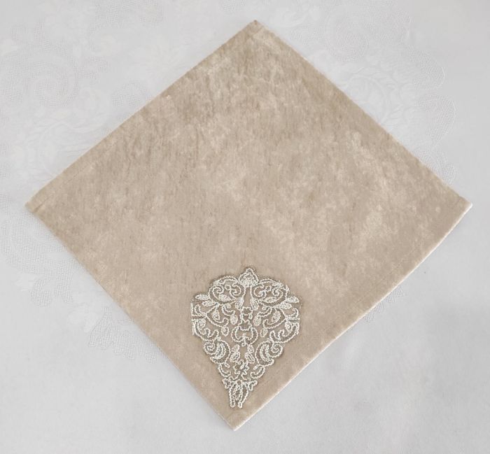 Серветка велюрова Acme з мереживом 35*35 Queen Cappicino