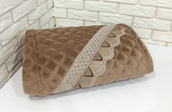 Покривало велюрове з мереживом Model-5 200x230 Cappuccino