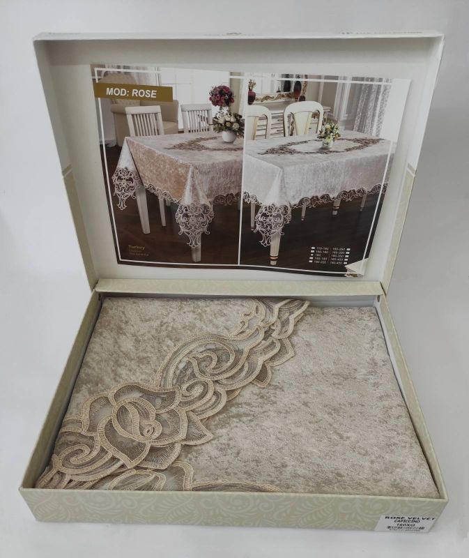 Скатертина Велюр Acme Tekstil 160 круг Rose Cappicino