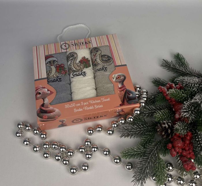 Набір махрових рушників Nilteks 3шт New Year Snake 2