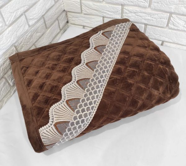 Покривало велюрове з мереживом Model-5 200x230 Brown