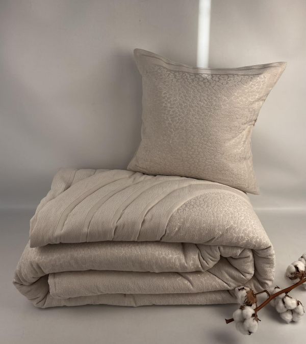 Покривало Maison D'or Corinne Hermes 260x260 Stone