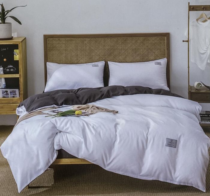 Постільна білизна Colorful Home сатин 180х220 Solid Color White