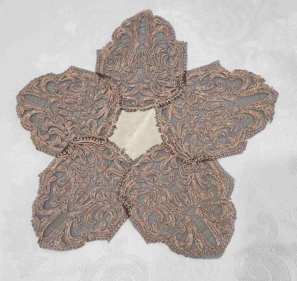 Серветка велюрова Acme з мереживом 45*45 Harem Cappicino