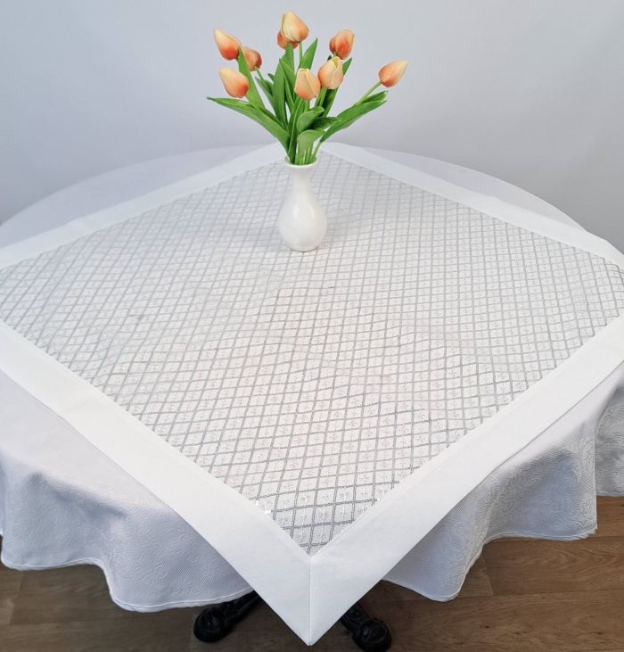 Скатертина квадратна поліестер з паєтками 85х85 JX22031W  White