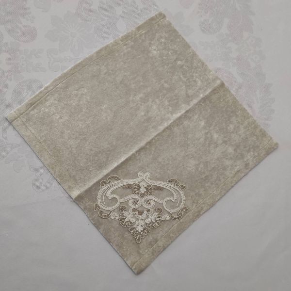 Серветка велюрова Acme з мереживом 35*35 Melisa Cappicino