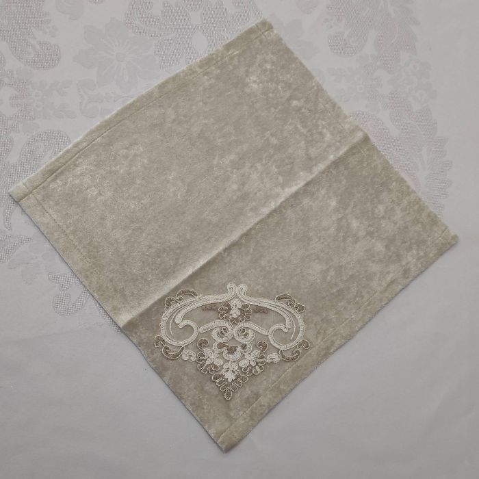 Серветка велюрова Acme з мереживом 35*35 Melisa Cappicino