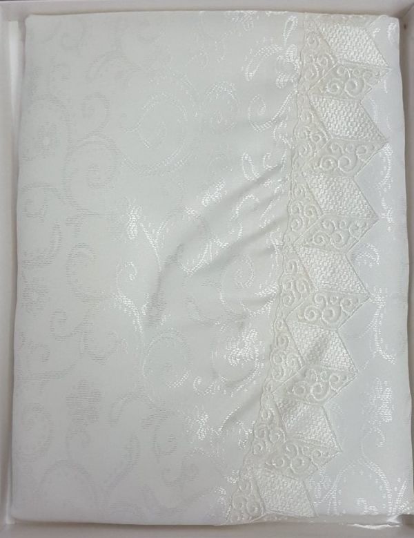Скатертина мереживо Maison Royale 160x220 Овал KDK Cream