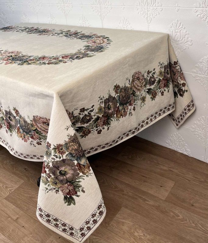 Скатертина велюрова Sagol 160х350 St-128 Krem