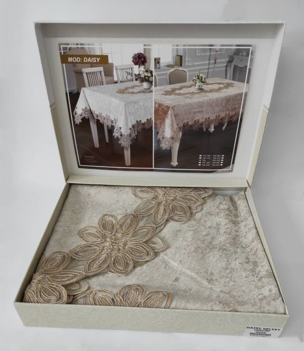 Скатертина Велюр Acme Tekstil 160 круг Daisy Cappicino
