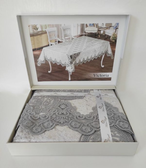 Скатертина Велюр Maison Royale 110x160 Victoria Grey